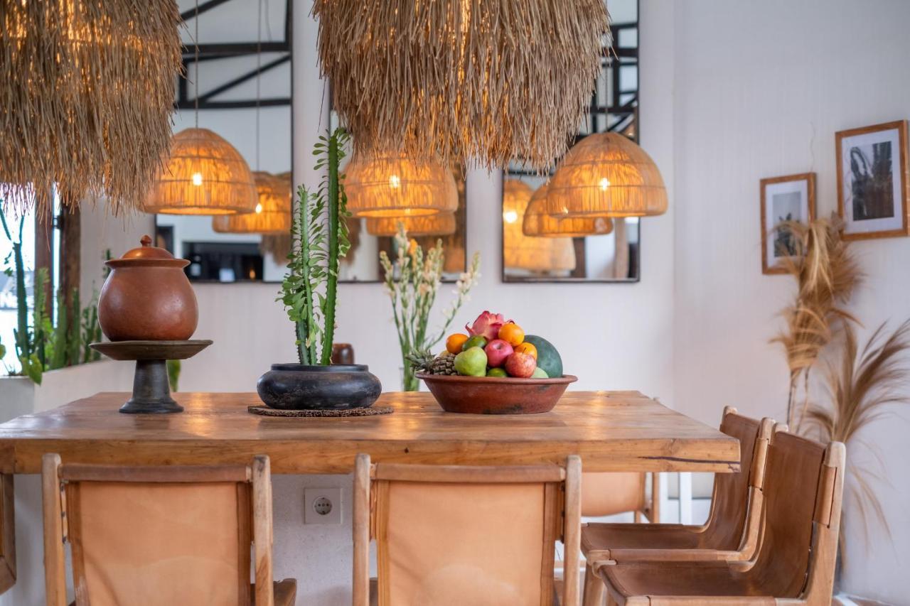NEW! Tropical design Private Villa 3 BR Umalas w staff up to 50 Disc Canggu Esterno foto